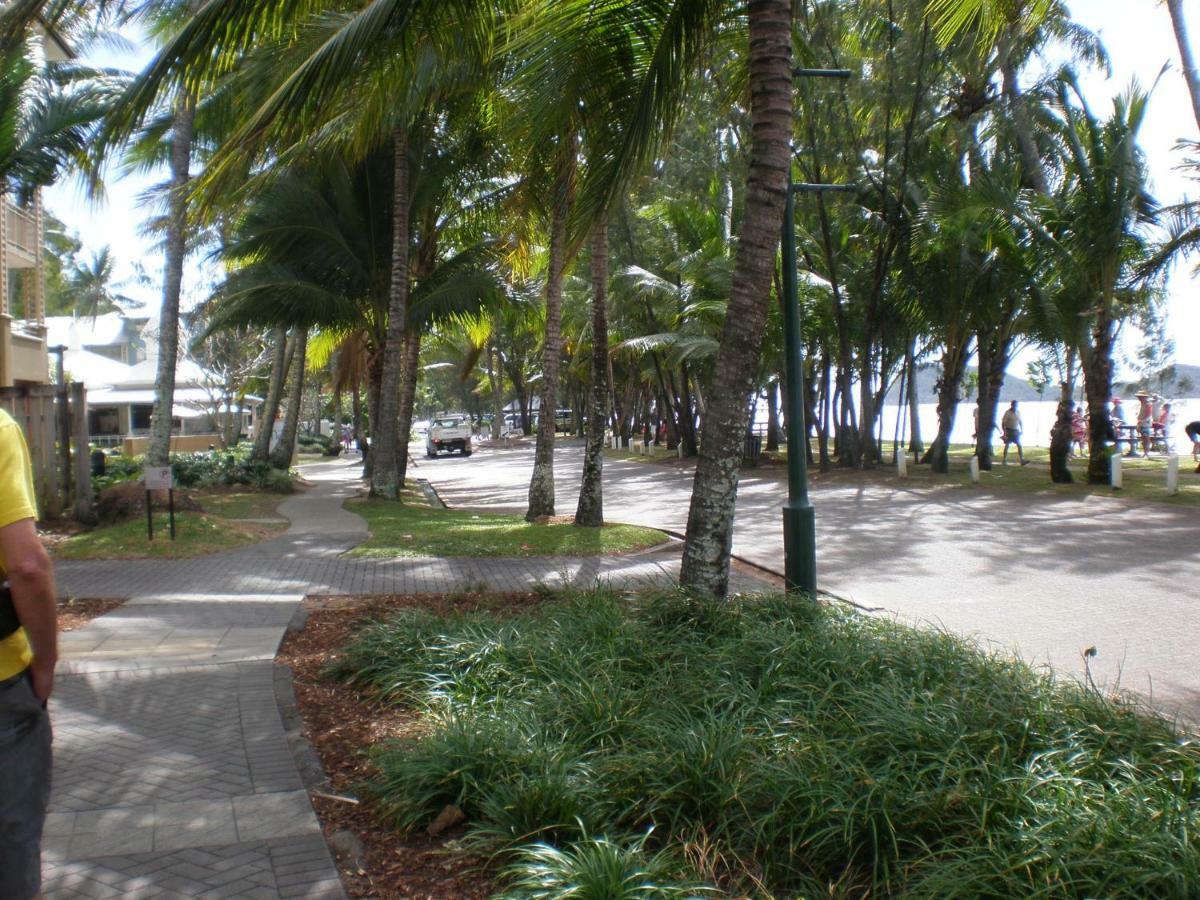 Hidden Gem @ Palm Cove Appartamento Esterno foto